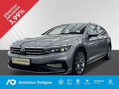 Pyrit silber metallic Gebraucht 2023 VW Passat Elegance Kombi | 31.290 € (Teuer)