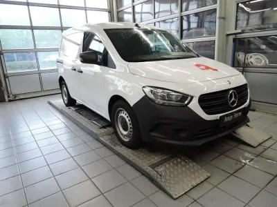 Gebraucht Mercedes Citan 108 75 PS (55 kW) 2024 Arktikweiß Kombi