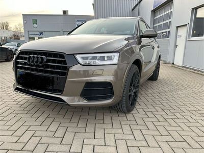 gebraucht Audi Q3 2.0 TDI quattro S tronic 135kW design Navi