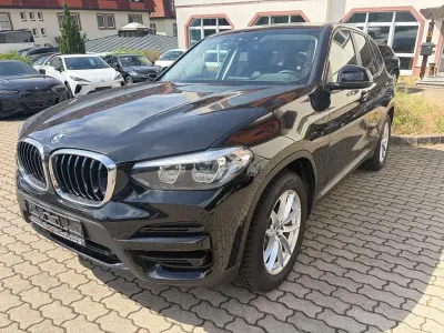 Gebraucht BMW X3 Sport Line 184 PS (135 kW) 2021 Schwarz SUV