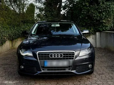 Gebraucht Audi A4 Ambition 160 PS (117 kW) 2011 Schwarz Limousine