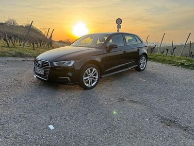 Gebraucht Audi A3 Sportback e-tron Comfort 204 PS (150 kW) 2020 Schwarz Kleinwagen