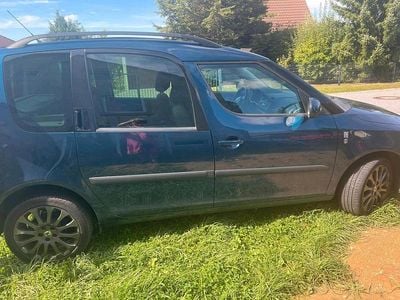 Gebraucht Skoda Roomster 77 PS (56 kW) 2012 Grün Van / Kleinbus