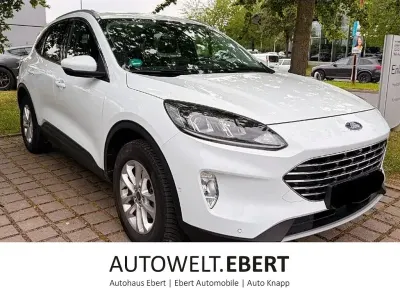 Gebraucht Ford Kuga Titanium 224 PS (164 kW) 2022 Weiß SUV