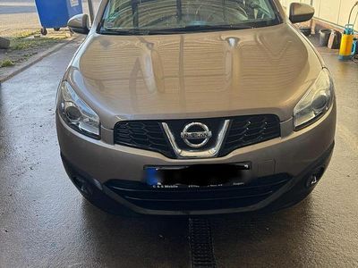 Nissan Qashqai +2