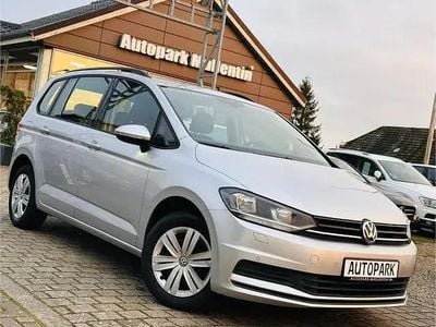 Usata VW Touran 150 CV (110 kW) 2018 Argento Monovolume