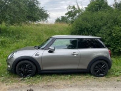 Gebraucht Mini Cooper Classic 136 PS (100 kW) 2020 Grau Kleinwagen
