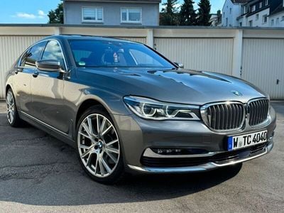 BMW 750