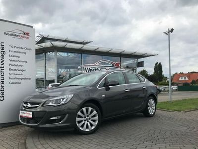 Gebraucht Opel Astra 140 PS (102 kW) 2013 Grau metallic Limousine