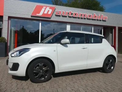Gebraucht Suzuki Swift 83 PS (61 kW) 2023 Weiß Kleinwagen