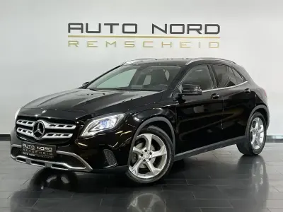 Używany Mercedes GLA220 Urban 177 KM (130 kW) 2017 Czarny SUV