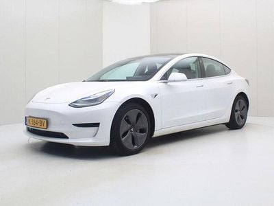 Gebraucht Tesla Model 3 Standard Range 225 kW (306 PS) 2020 Weiß Limousine