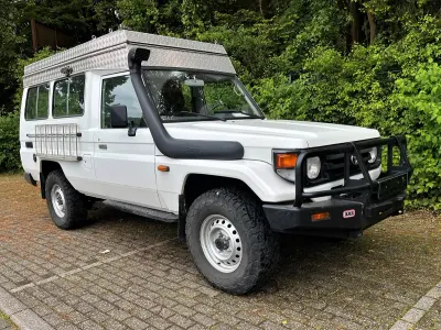 Gebraucht Toyota Land Cruiser 131 PS (96 kW) 2001 Weiß SUV
