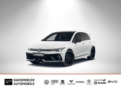Usata VW Golf VIII R 333 CV (244 kW) 2025 Bianco Berlina