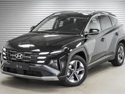 Neu Hyundai Tucson Style 150 PS (110 kW) 2026 Abyss black pearl metallic () SUV