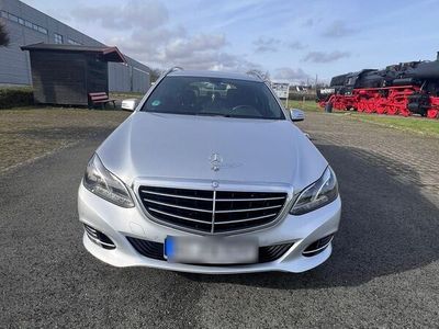 gebraucht Mercedes E220 