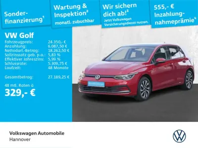 Używany VW Golf VIII Active 150 KM (110 kW) 2022 Czerwony Sedan/Limuzyna