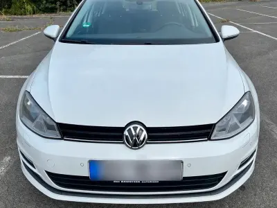 Gebraucht VW Golf VII 122 PS (89 kW) 2013 Weiß Limousine
