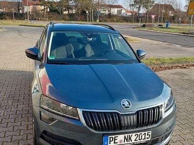 Grau Gebraucht 2018 Skoda Karoq Style SUV | 20.980 € (Fairer Preis)