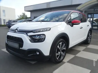 Gebraucht Citroën C3 Shine 82 PS (60 kW) 2023 Farbe: Kleinwagen
