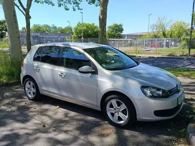 Gebraucht VW Golf VI Comfortline 80 PS (58 kW) 2009 Silber Kleinwagen