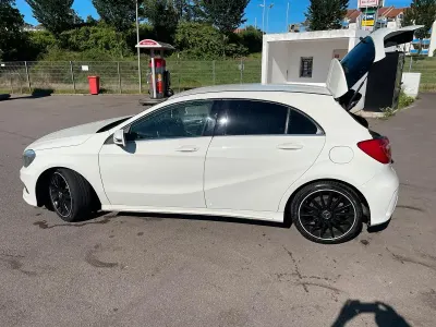 Gebraucht Mercedes A180 AMG 122 PS (89 kW) 2014 Weiß Limousine