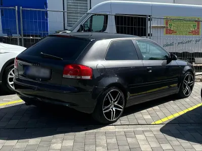 Gebraucht Audi A3 Ambition 103 PS (75 kW) 2003 Grau Kleinwagen