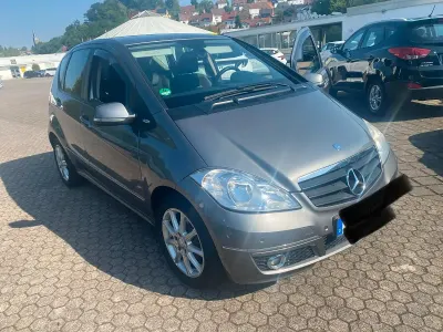 Gebraucht Mercedes A180 109 PS (80 kW) 2009 Grau Limousine