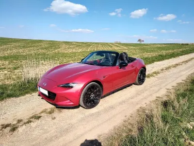 Gebraucht Mazda MX5 Exclusive-Line 131 PS (96 kW) 2017 Rot Cabrio