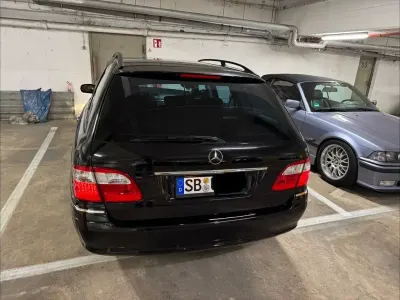 Gebraucht Mercedes E500 Avantgarde 306 PS (225 kW) 2005 Schwarz Kombi