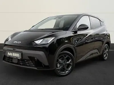 Nouă BYD Dolphin Surf Comfort 114 kW (156 CP) 2026 Negru Hatchback