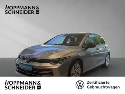 Neu VW Golf VIII Sport 150 PS (110 kW) 2026 Oyster silver metallic Limousine