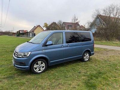 Second-hand VW T6 204 CP (150 kW) 2016 Albastru Van