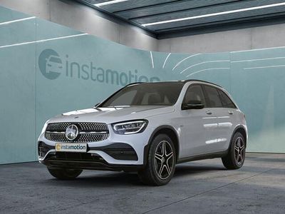 Gebraucht Mercedes GLC300e 211 PS (155 kW) 2021 Weiß SUV
