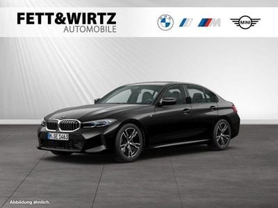 Black sapphire metallic Neu 2026 BMW 320 M Sport Limousine | 51.790 € (Guter Preis)