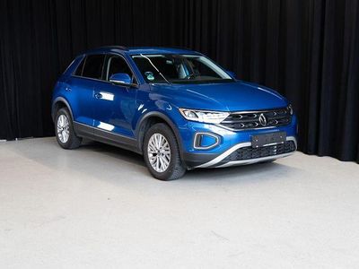 Gebraucht VW T-Roc Life 150 PS (110 kW) 2024 Blau SUV