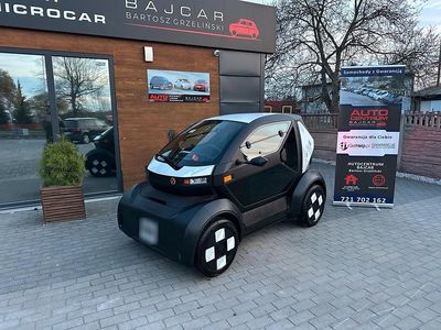 Usado Renault Twizy 12 kW (17 HP) 2025 Preto Citadino