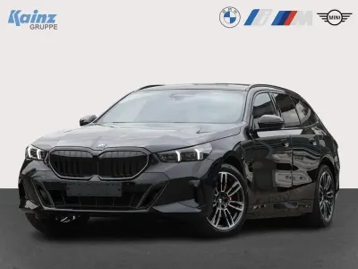 Neu BMW 530e Performance 299 PS (219 kW) 2026 Schwarz Limousine