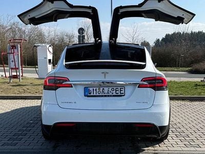 Second-hand Tesla Model X 386 kW (525 CP) 2020 Alb SUV