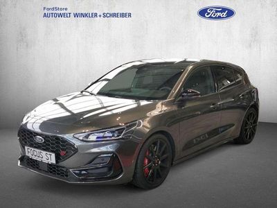 Nuova Ford Focus ST 280 CV (205 kW) 2025 Grigio Berlina