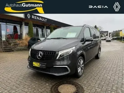 Gebraucht Mercedes V250 Avantgarde 190 PS (139 kW) 2021 Lackfarbe graphitgrau metallic Van / Kleinbus