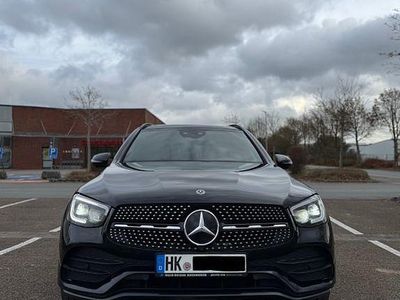 Schwarz Gebraucht 2019 Mercedes GLC400d SUV | 27.990 €