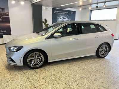 gebraucht Mercedes B250 AMG Line AUT/NAV/MBUX/LED/KAMERA/LMR/PTS/SHZ/1Hd