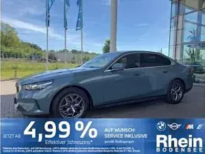 Gebraucht BMW 520 197 PS (144 kW) 2025 Grün Limousine