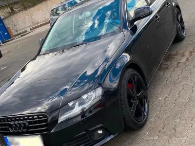 Gebraucht Audi A4 120 PS (88 kW) 2009 Schwarz Limousine