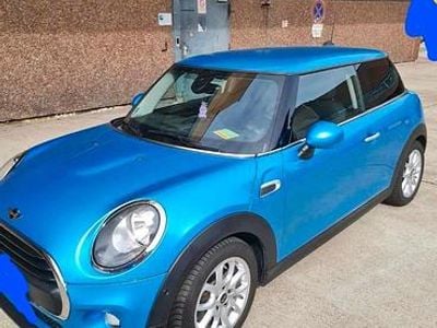 Gebraucht Mini ONE 102 PS (75 kW) 2017 Blau Kleinwagen