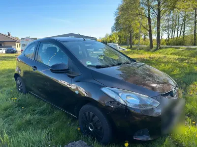 Usado Mazda 2 Inclusive 75 CV (55 kW) 2009 Marrón Utilitario