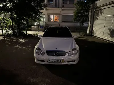Gebraucht Mercedes C200 163 PS (119 kW) 2002 Coupé