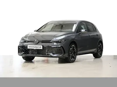 Neu VW Golf VIII R-line 150 PS (110 kW) 2026 Delfingrau metallic Limousine