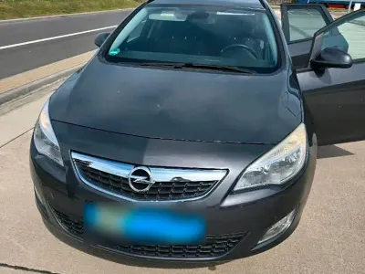 Occasion Opel Astra 160 ch (117 kW) 2011 Gris Break